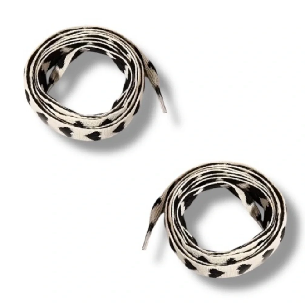 Heart Shoe Laces - Black and White - Picture 2 of 2